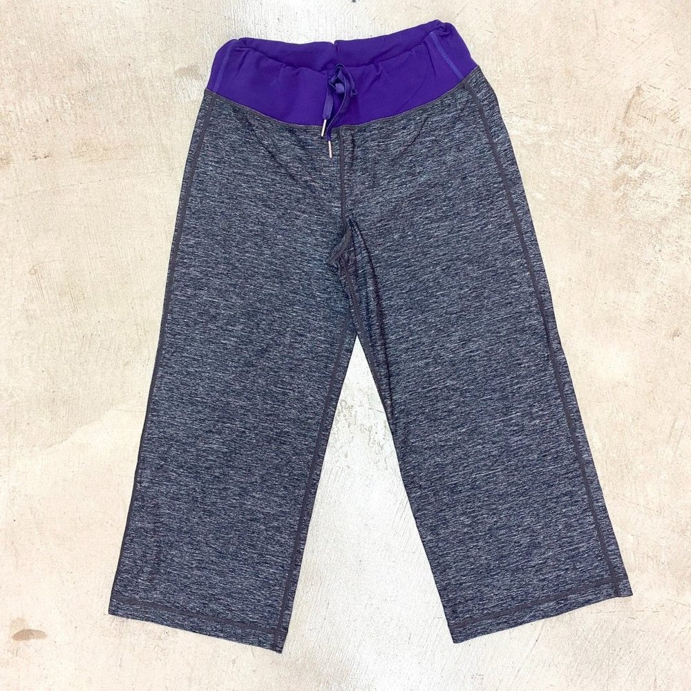 Lululemon Relaxed Fit Crop Purple / Heathered Black Sz 4